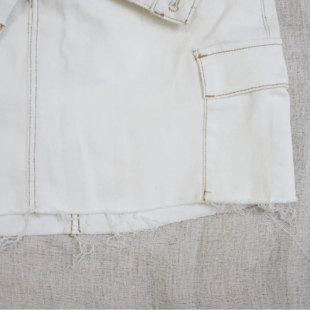 Hollister Ultra High Rise Contrast Stitch Denim Skirt NWT - Picture 4 of 10
